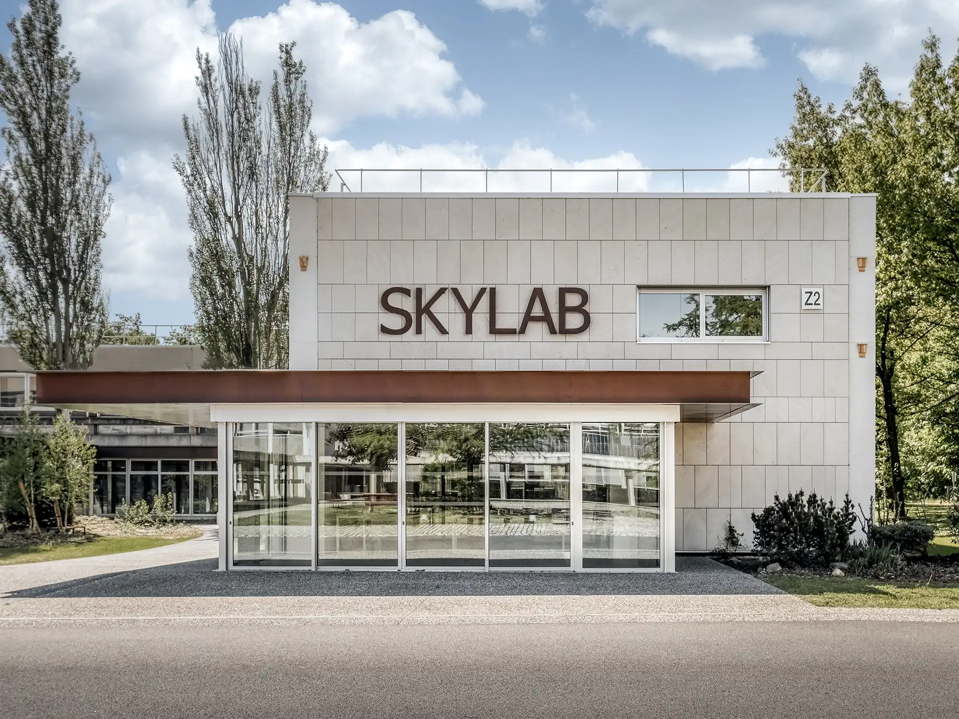 SKYLAB (1)